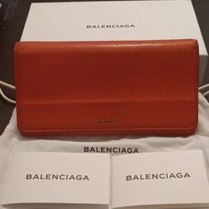 Balenciaga Calfskin Leather Burnt Orange Wallet Full Inclusion (EUC)